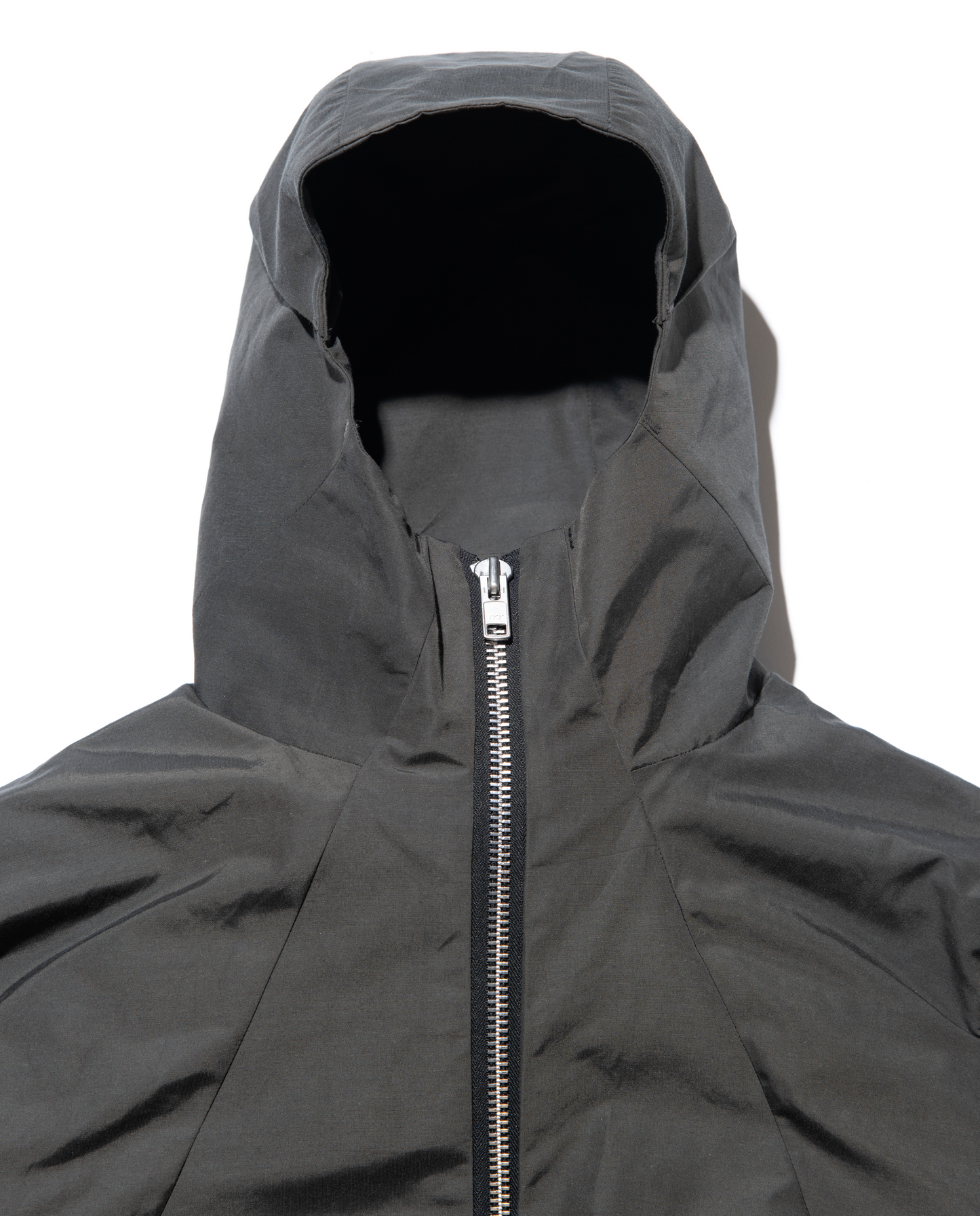 IRON ''VOID'' Headphone Hooded-Jacket