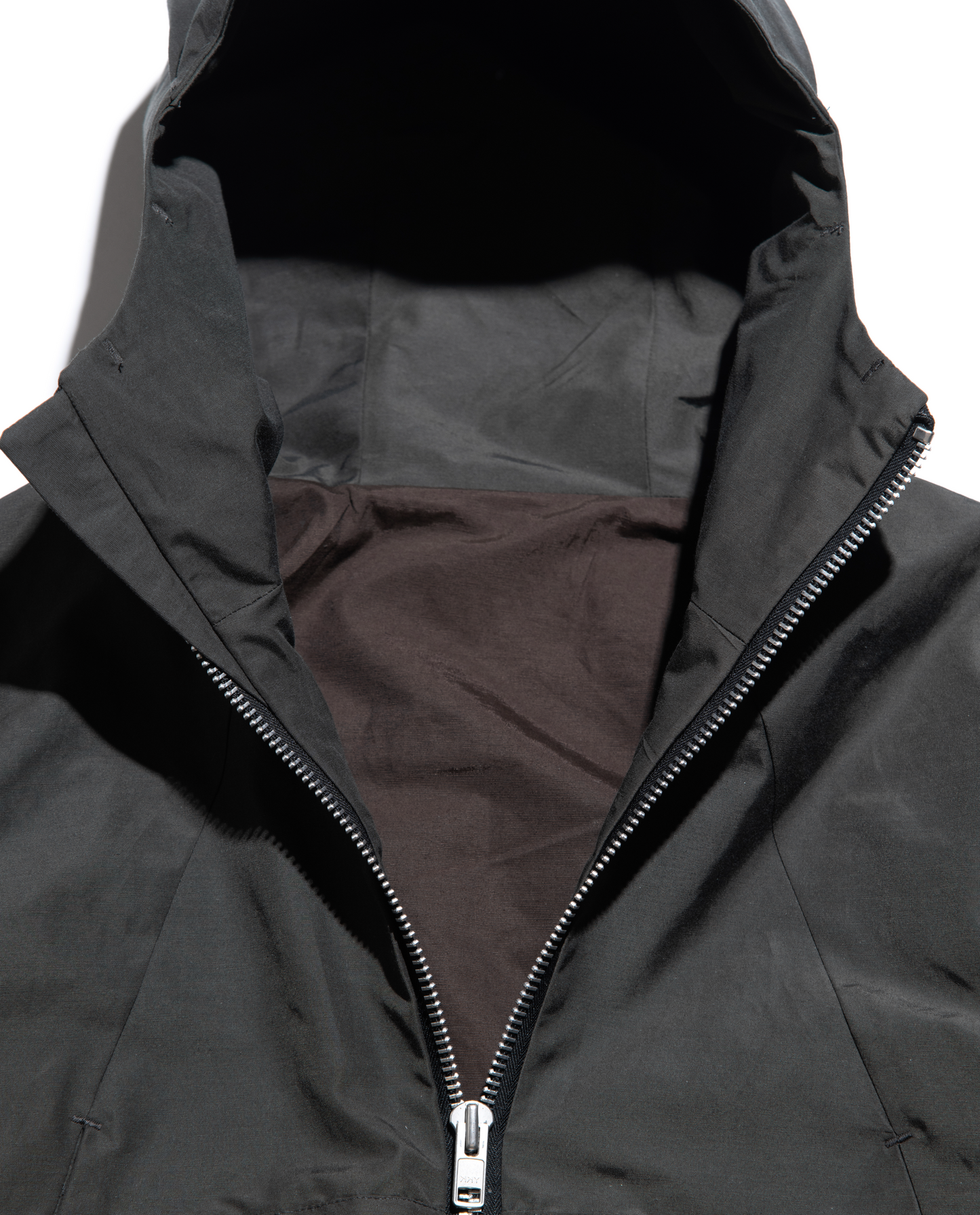 IRON ''VOID'' Headphone Hooded-Jacket