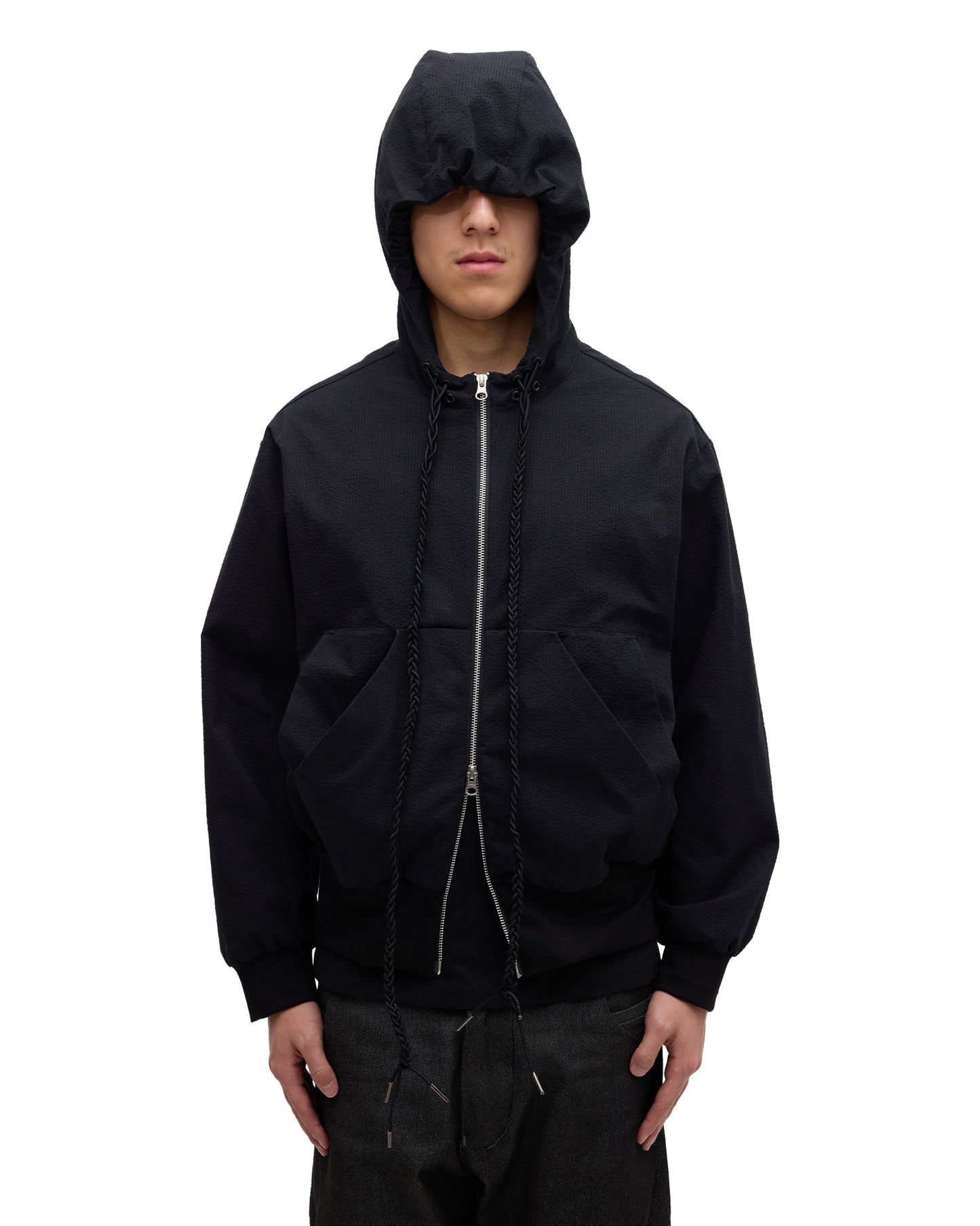 “STONEFISH” ZIP-UP HOODIE IN OBSIDIAN SEERSUCKER