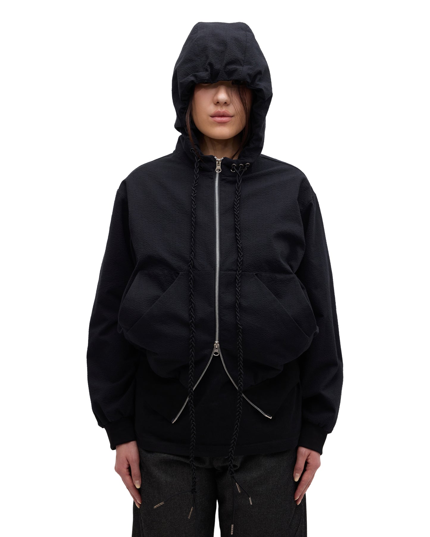 “STONEFISH” ZIP-UP HOODIE IN OBSIDIAN SEERSUCKER